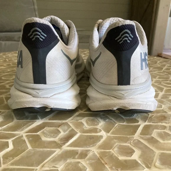 Hoka Mens Clifton 9 Men’s Running Shoe in Nimbus Cloud/Steel Wool (10.5) - Picture 4 of 11